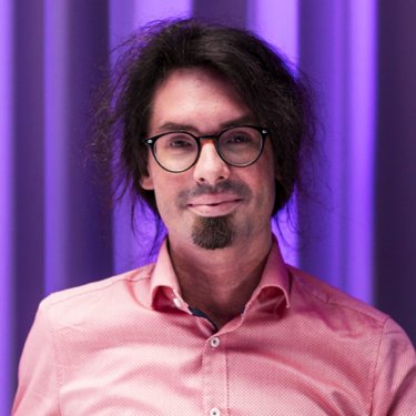 jan_zelezny_cevro_talks.jpg