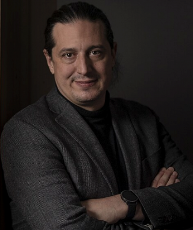 Tomáš Pluhařík.png