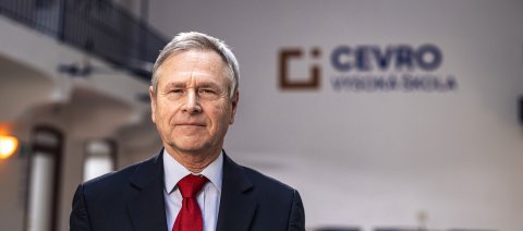Bezpečnost není něco, co máme automaticky, říká Jiří Šedivý